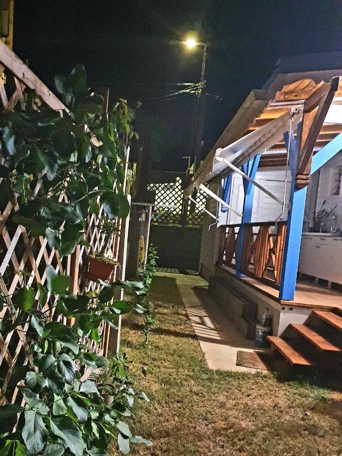 Deux Chambres Et Deux Salles De Bain Dans La Maison De Michelle L'Amirade Grande Anse  Kültér fotó
